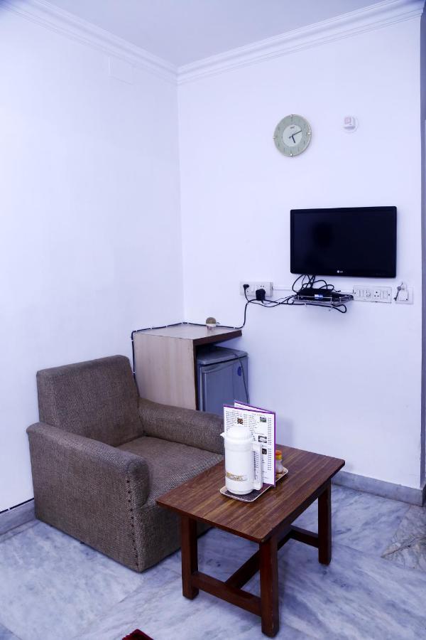 Batra Holiday Home - Couple Friendly Stays Delhi  Ngoại thất bức ảnh