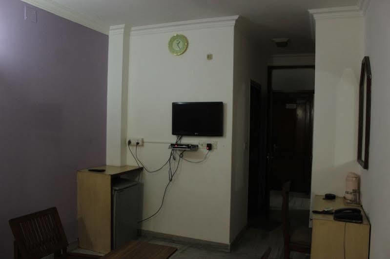 Batra Holiday Home - Couple Friendly Stays Delhi  Ngoại thất bức ảnh
